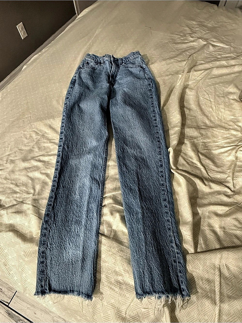 Abercrombie & Fitch Curve Love Ultra High Rise 90s Straight Jean Blue Waist 25 - Picture 1 of 6